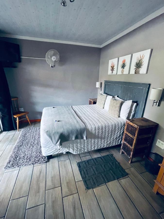 Hotel Madeira Bed Queenstown Esterno foto